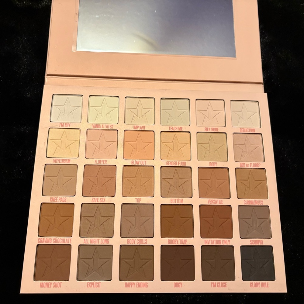 Jeffree Star Orgy Palette